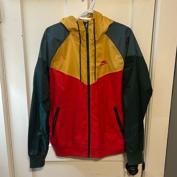 Nike Windrunner water resistant hooded jacket size M men’s - Picture 1 of 4
